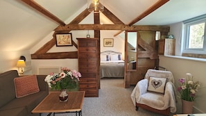 TV - 1 Bed in Presteigne (oc-b42447) (Norton)