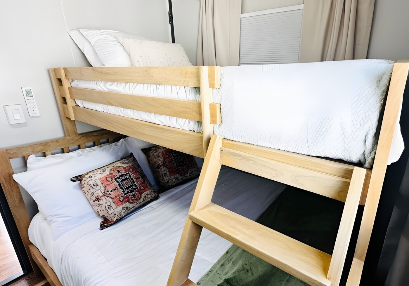 2 habitaciones, wifi y ropa de cama 