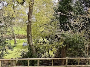 Property grounds - 1 Bed in Brockenhurst (oc-s40680) (Brockenhurst)