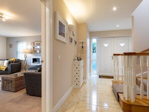 TV - 4 Bed in Polruan (oc-pc007) (Polruan)