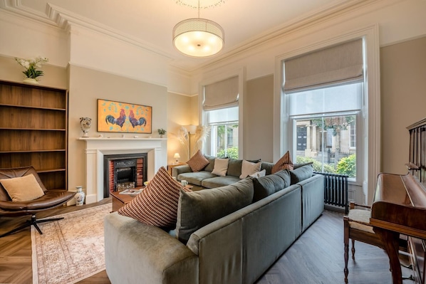 TV - 4 Bed in Carlisle (oc-v42462) (Carlisle)