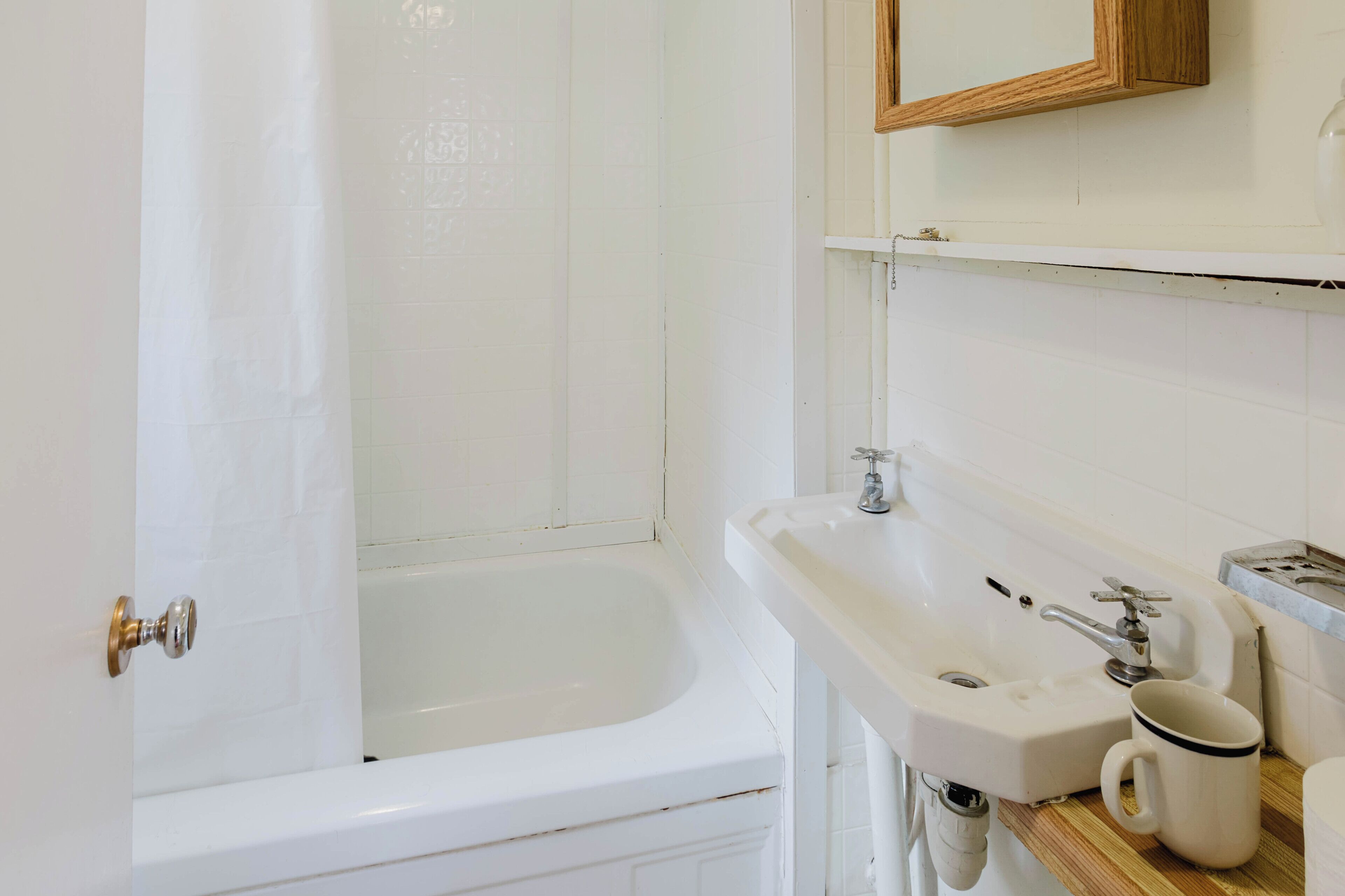 Towels, toilet paper