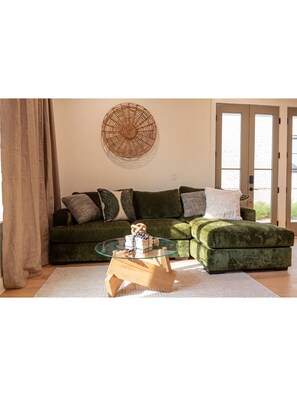 Smart TV - The Boho Haven 2BD/2.5BTH (Fayetteville)