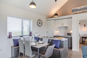 Dining - 2 Bed in Sennen (oc-k35172) (Sennen)