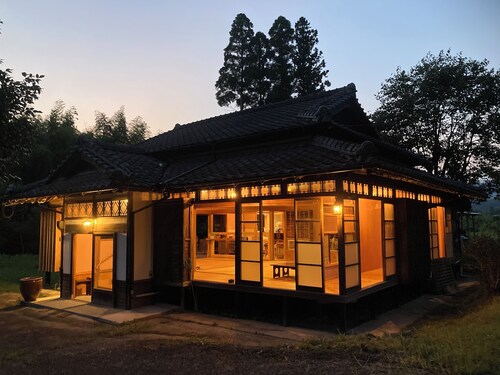 Entire Traditional Japanese House for Rent | A Place to Stay and Live Like a Local, Where You Can Enjoy BBQs in the Spacious Garden