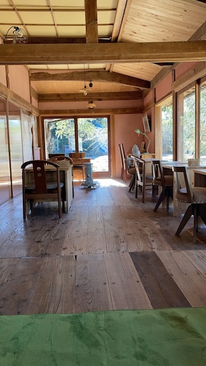 Dining - Entire Traditional Japanese House for Rent | A Place to Stay and Live Like a Local, Where You Can Enjoy BBQs in the Spacious Garden (Kagoshima City)