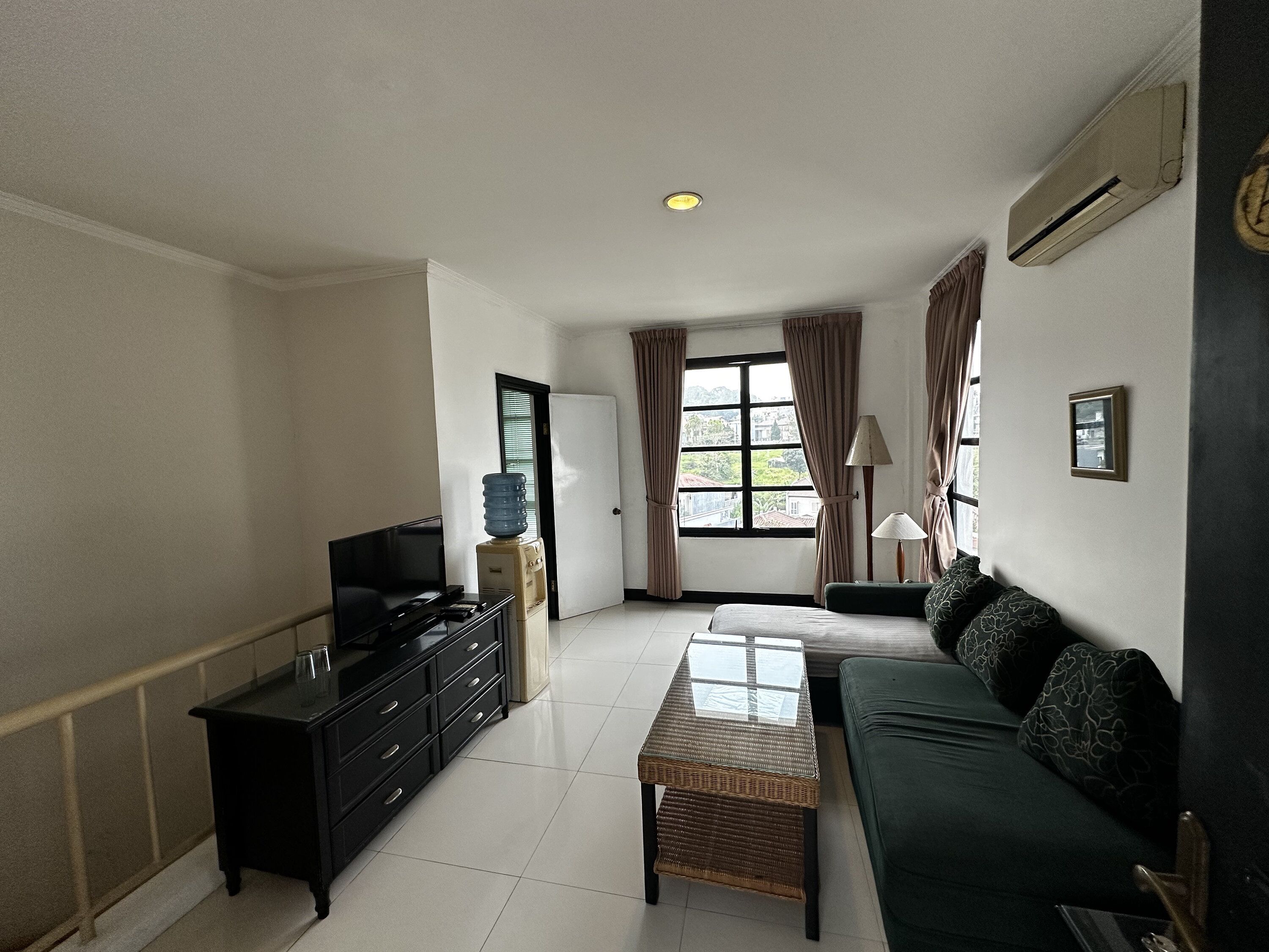 Deluxe Suite | Desk, free WiFi, bed sheets