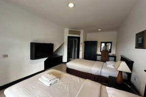 Room - Townhouse Oak Casa D'Ladera Bandung (Bandung)