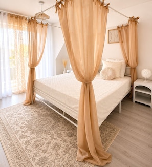 2 dormitorios, tabla de planchar con plancha, wifi y ropa de cama