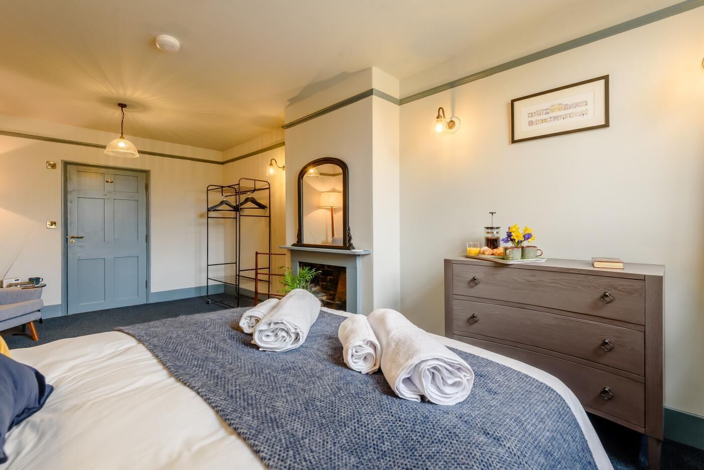 1 bedroom, iron/ironing board, travel crib, WiFi (free)