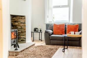 Fernseher, Kamin
