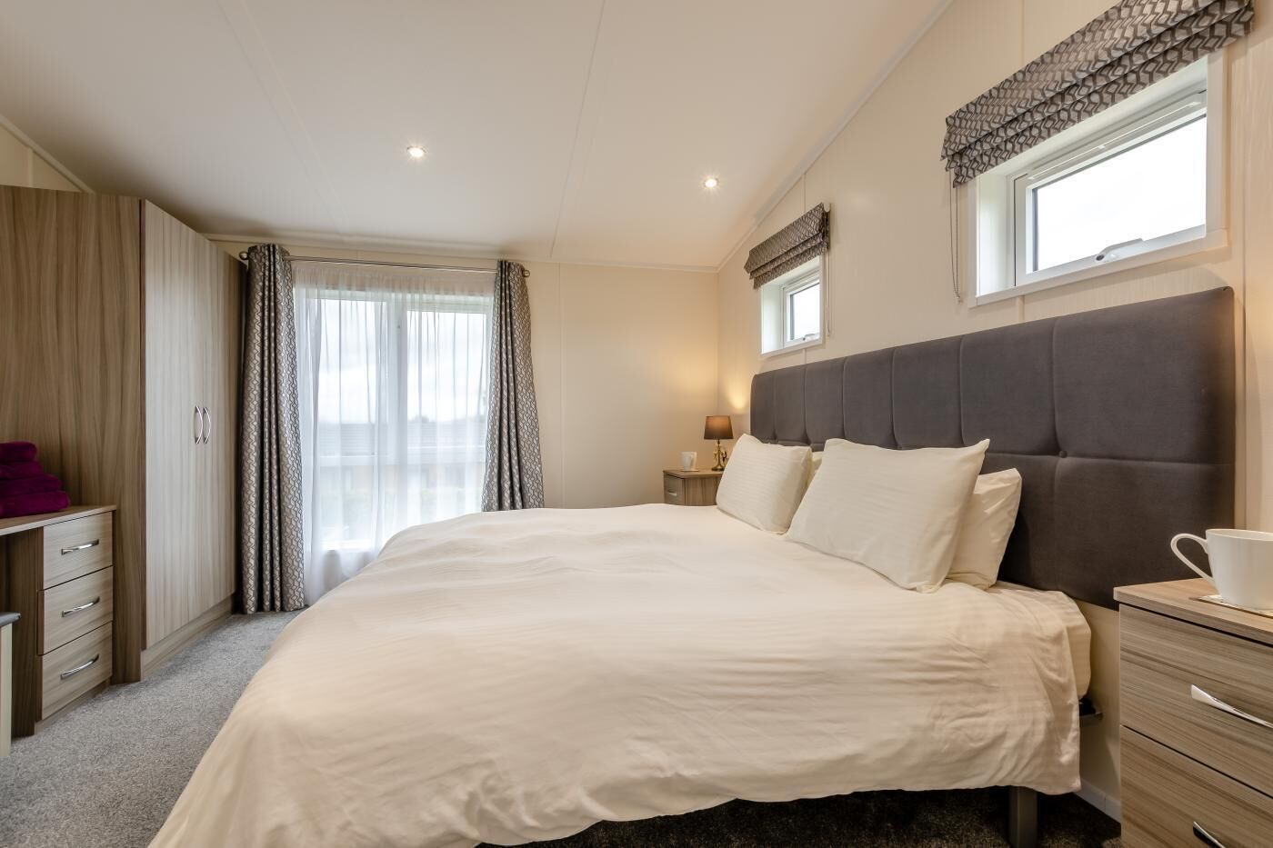 2 bedrooms, iron/ironing board, travel cot, free WiFi