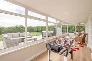 Spielezimmer