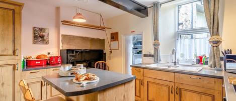 Microwave, oven, dishwasher, highchair