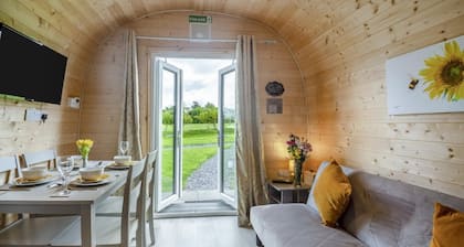 1 Bed in Brynsiencyn (oc-b42702)