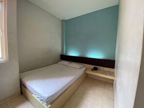 Standard Twin Room - Townhouse Oak Hotel Niaga Surabaya (Surabaya)