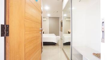 Kamar Twin Deluks | Meja kerja, kedap suara, Wi-Fi gratis, dan seprai linen