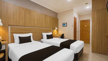 Deluxe Twin Room | Desk, soundproofing, free WiFi, bed sheets