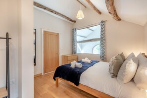 Travel cot, free WiFi, bed sheets - 2 Bed in Bassenthwaite (oc-b40273) (Wythop)
