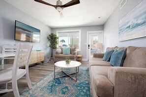 TV - Oceanfront w views for grps/families (ground fl) (Jacksonville Beach)