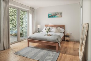 Iron/ironing board, travel crib, WiFi (free), bed sheets - 4 Bed in Trebetherick (oc-l50183) (La Mohay)