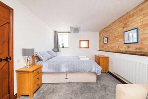 Free WiFi, bed sheets - 2 Bed in Thurleigh (oc-s42690) (Thurleigh)