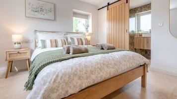 2 chambres, lit parapluie, Wi-Fi gratuit, draps fournis