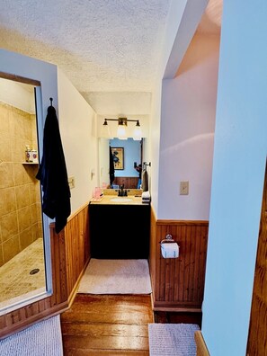 Deluxe-Doppelzimmer, Stadtblick | Badezimmer