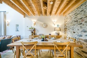 Dining - 2 Bed in Ravenstonedale (oc-h42732) (Ravenstonedale)