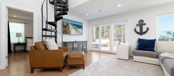 Be A Nomad | Ocean view pool home