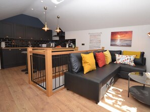 TV - 1 Bed in Braunton (oc-75527) (Braunton)