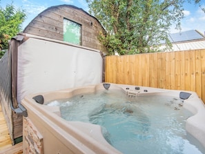 Baignoire à remous extérieure