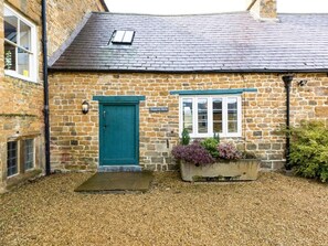 Exterior - 2 Bed in Banbury (oc-cc005) (Claydon)
