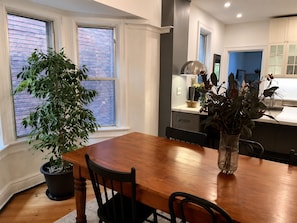 Dining - Downtown Toronto: Cozy Retreat in the Annex (Toronto)