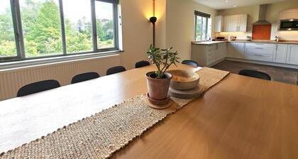 5 Bed in Lambourn (oc-n42715)