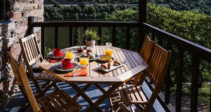 Chalet 'Quinta De S Jose - Turismo Rural' with Wi-Fi and Air Conditioning