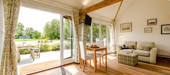 1 Bed in Piltdown (oc-42814)