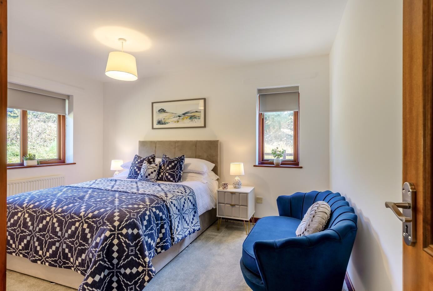 3 bedrooms, travel crib, WiFi (free), bed sheets