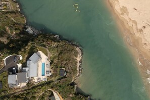 Exterior - 7 Bed in Newquay (oc-s42829) (Newquay)
