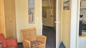 Apartment | Living room - Urlaub auf Rugen mit Hund (Sellin)