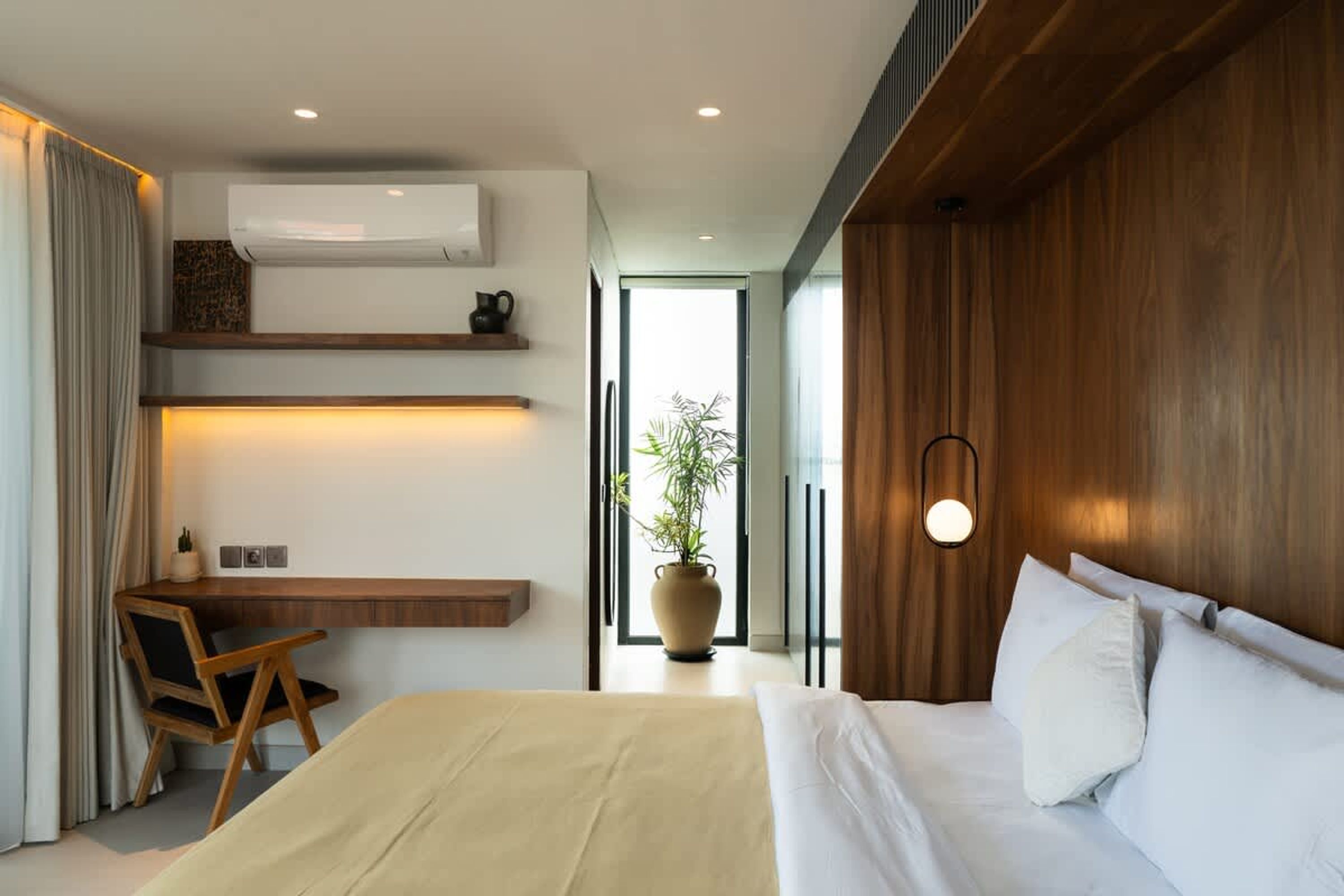 1 chambre, bureau, fer et planche à repasser, Wi-Fi gratuit