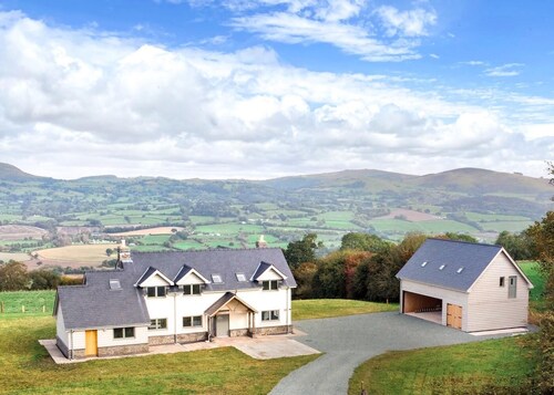 4 Bed in Banks Head (oc-h43280)