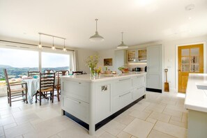 Oven, dishwasher, highchair, cookware/dishes/utensils