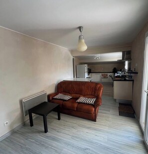 Living area - Vrbo Property (Carcans)