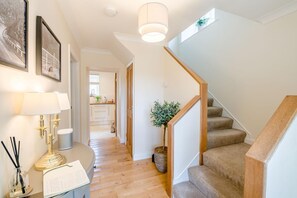 Interior - 3 Bed in Scalby (oc-s42779) (Scalby)