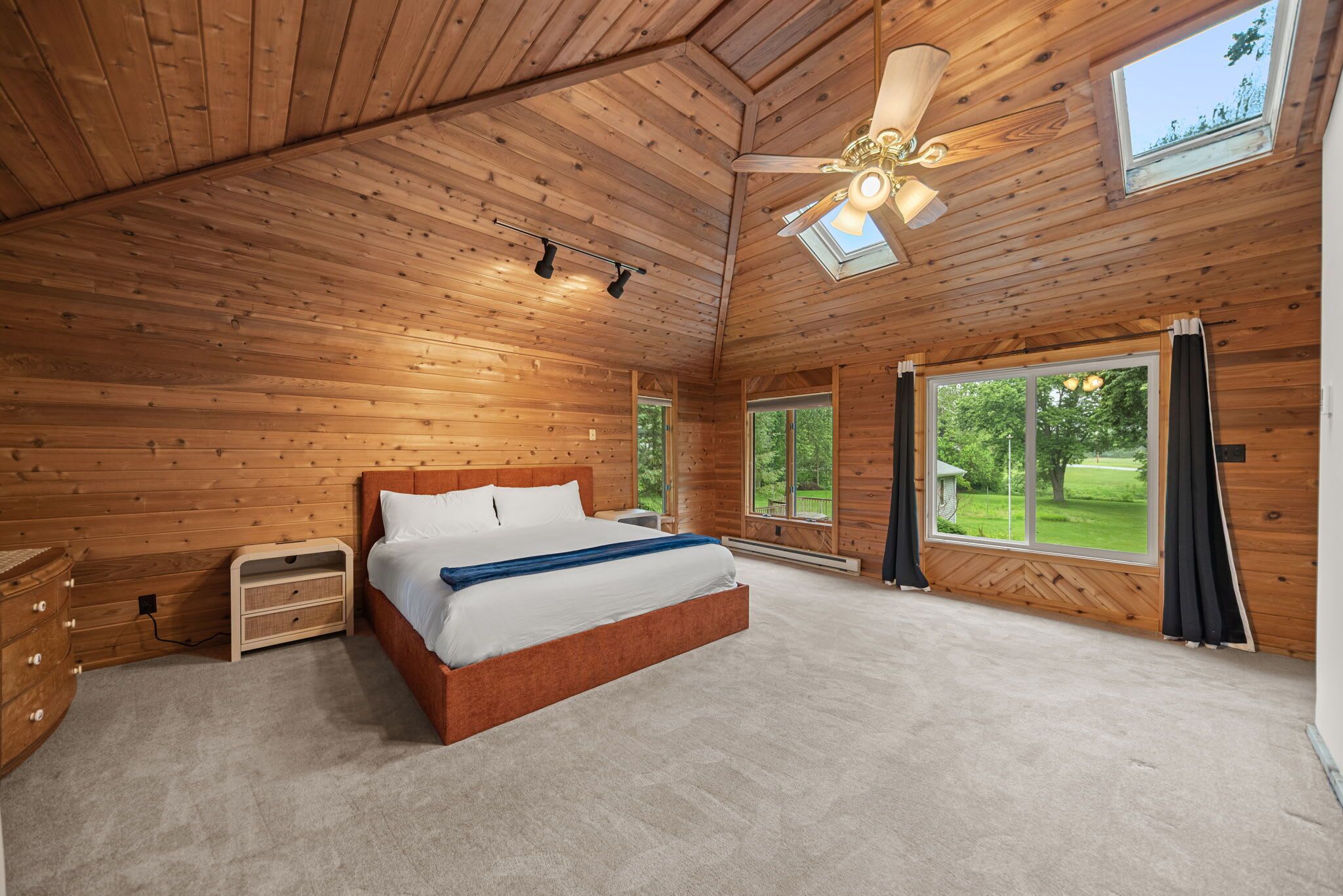 5 Schlafzimmer, Reisekinderbett, WLAN, Bettwäsche
