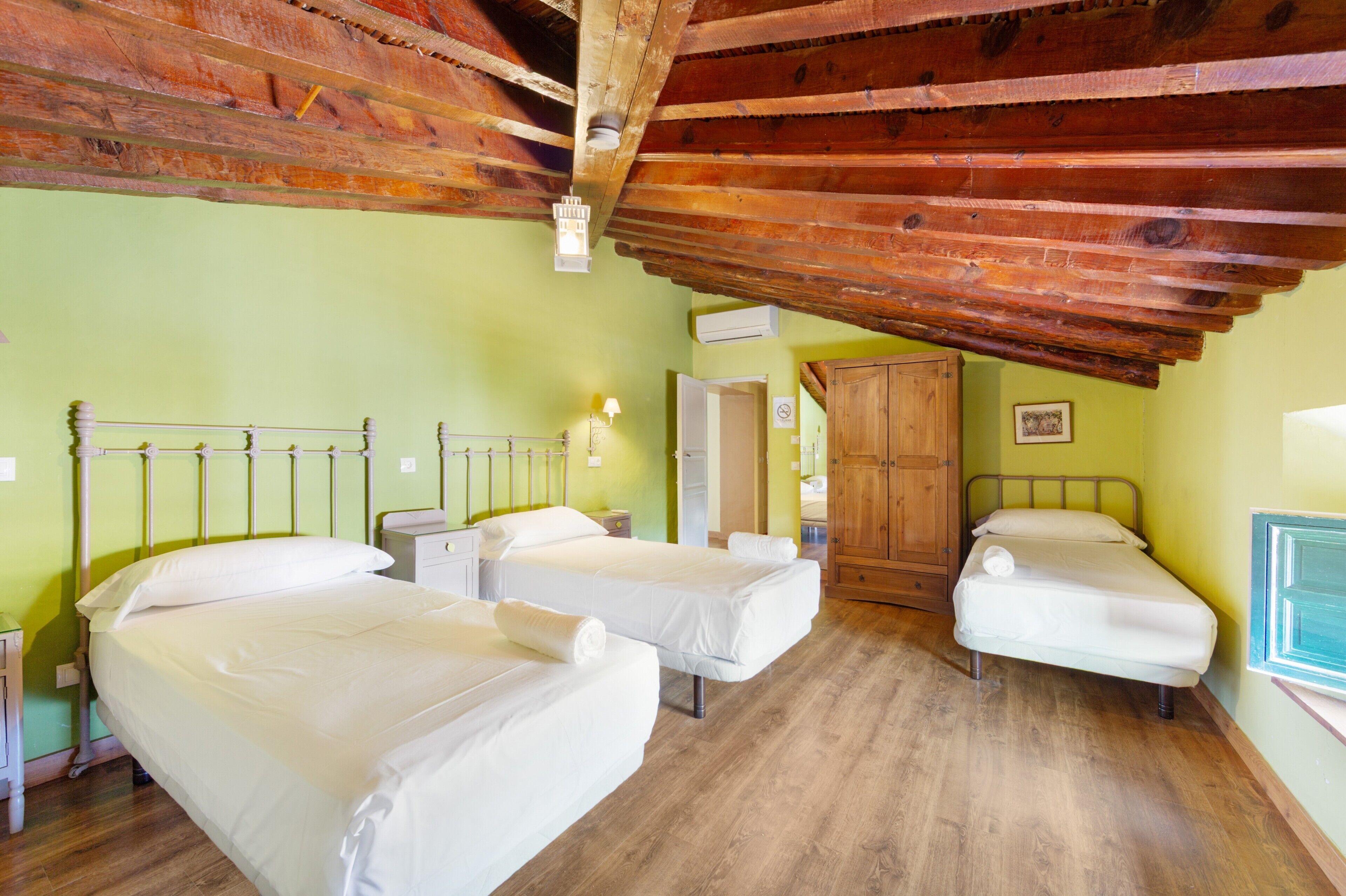 9 Schlafzimmer, WLAN, Bettwäsche