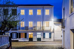 Exterior - GuestReady - Doctor's House Terrace (Horta)