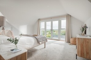Iron/ironing board, free WiFi, bed sheets - 5 Bed in St. Minver (oc-l50188) (Saint Minver)