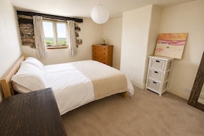 Iron/ironing board, travel cot, free WiFi, bed sheets - 2 Bed in Bradley (oc-w44709) (Skipton)